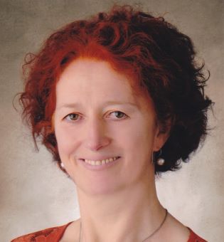 Trescsik Angéla